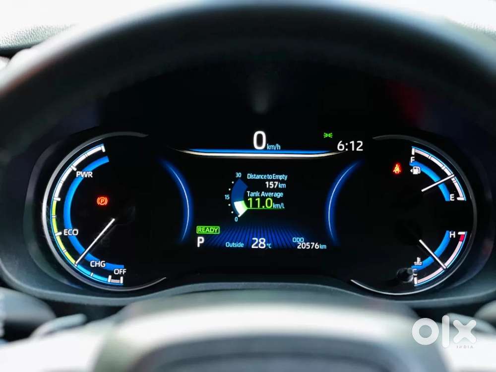 Toyota Innova Hycross 2.0 Vx Hybrid 8 Str, 2025, Petrol