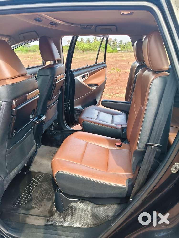 Toyota Innova Crysta 2.8z Automatic, 2018, Diesel