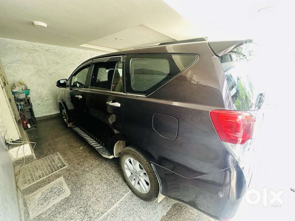 Toyota Innova Crysta 2.8 Zx At, 2017, Diesel
