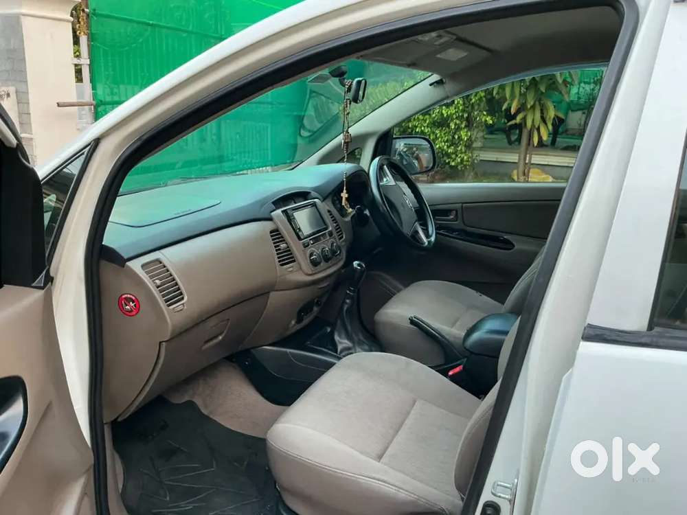 Toyota Innova G2 Diesel 2015