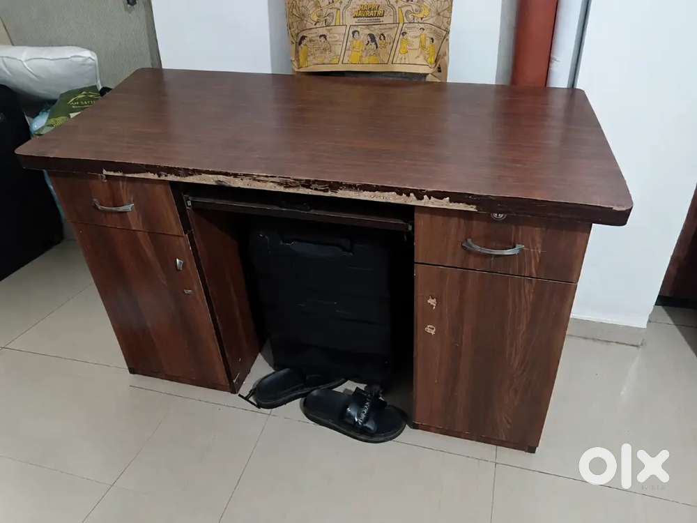Wooden Office/Study Table with Drawers & Storage