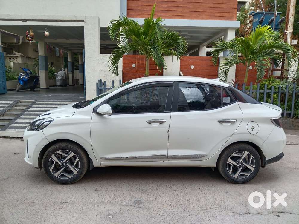 Hyundai Aura Sx Plus Automatic, 2020, Petrol