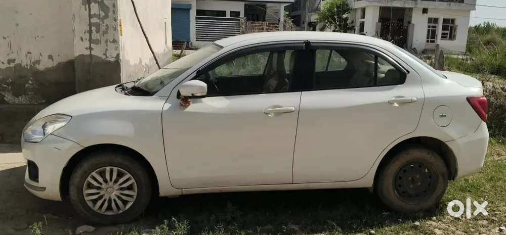 Maruti Suzuki Dzire 2018 Petrol 75000 Km Driven