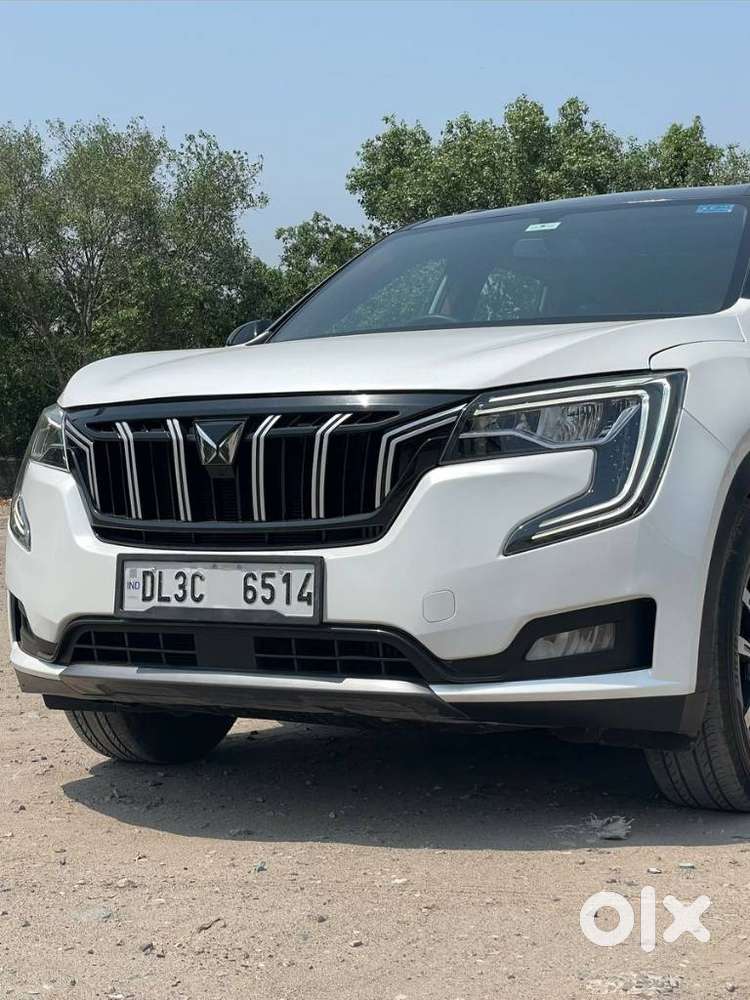 Mahindra Xuv700 2.0 Ax 5 Petrol Mt 7 Str, 2022, Petrol