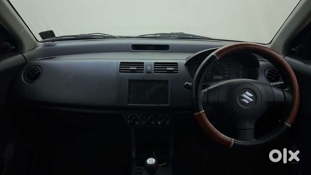 Maruti Suzuki Swift Dzire 1.2 Lxi Bsiv, 2012, Petrol