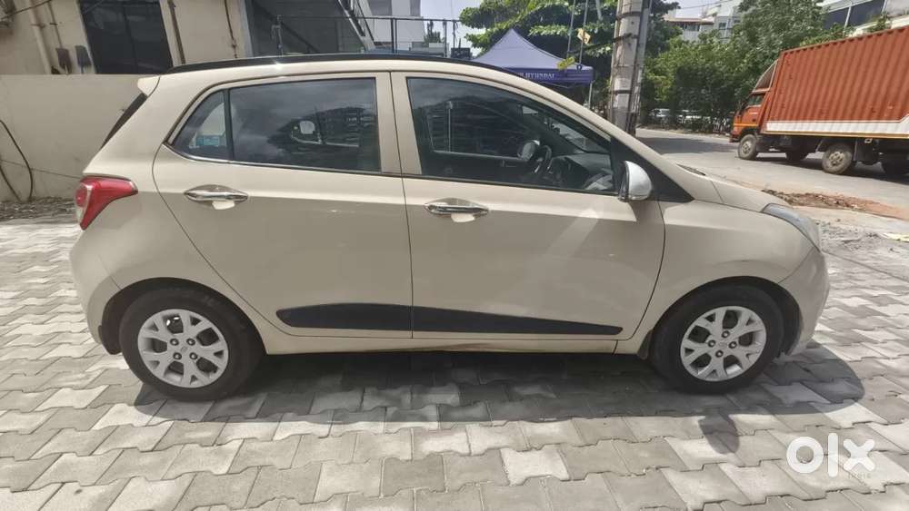 Hyundai Grand I10 [ ] 1.2 Kappa Vtvt Sportz At, 2014, Petrol