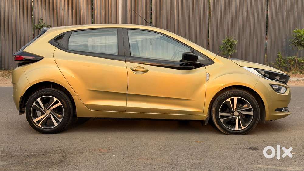 Tata Altroz 1.2 Xe, 2020