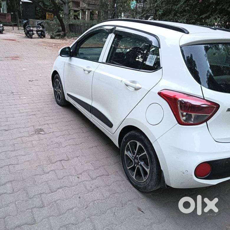 Hyundai Grand I10 1.2 Kappa Sportz Option At, 2018, Cng & Hybrids