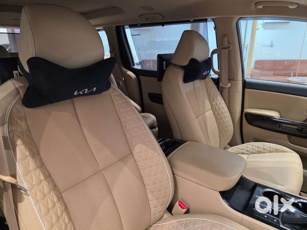 Kia Carnival Limousine Plus 7 Str, 2023, Diesel