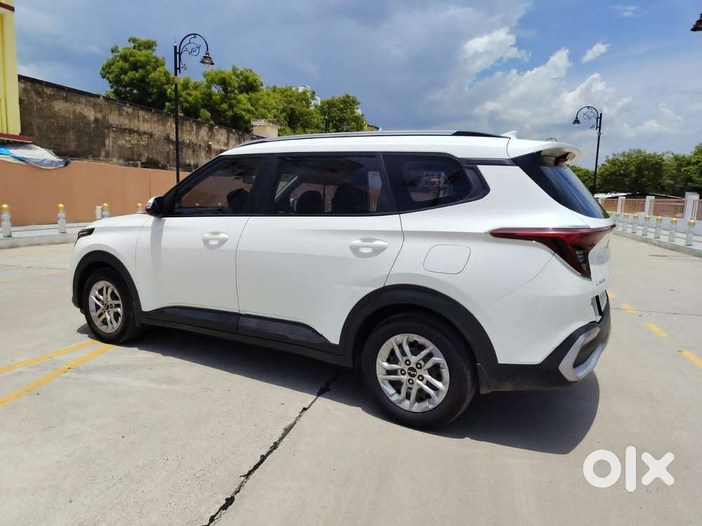 Kia Carens G 1.5 6mt Premium (o) 7-seater, 2025, Petrol