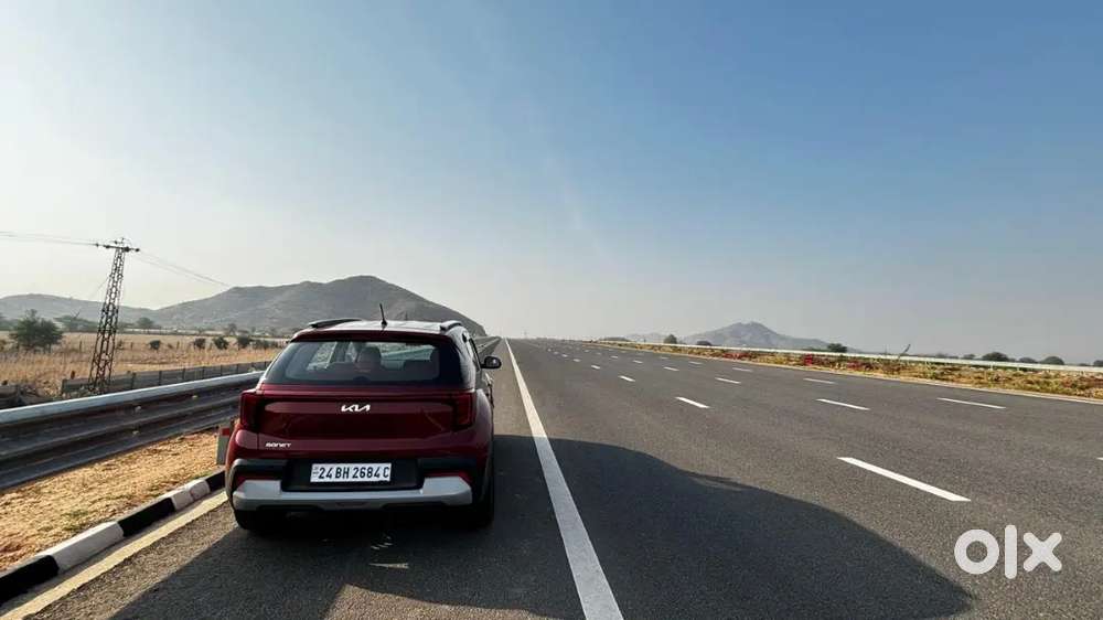 Kia Sonet Red 2024 Petrol Well Maintained With Bh Number Plate.