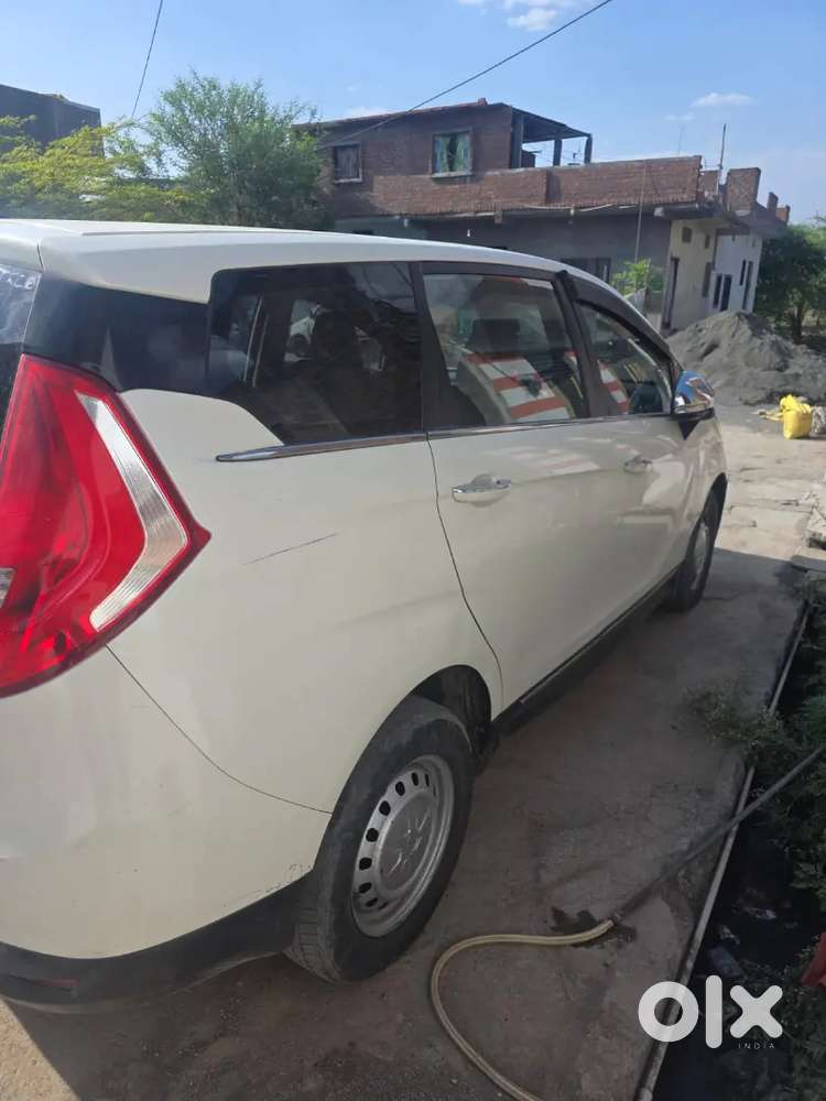 Mahindra Marazzo 1.5 M8 2019