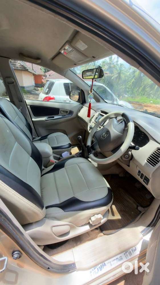 Toyota Innova 2.5 G (diesel) 7 Seater, 2012, Diesel