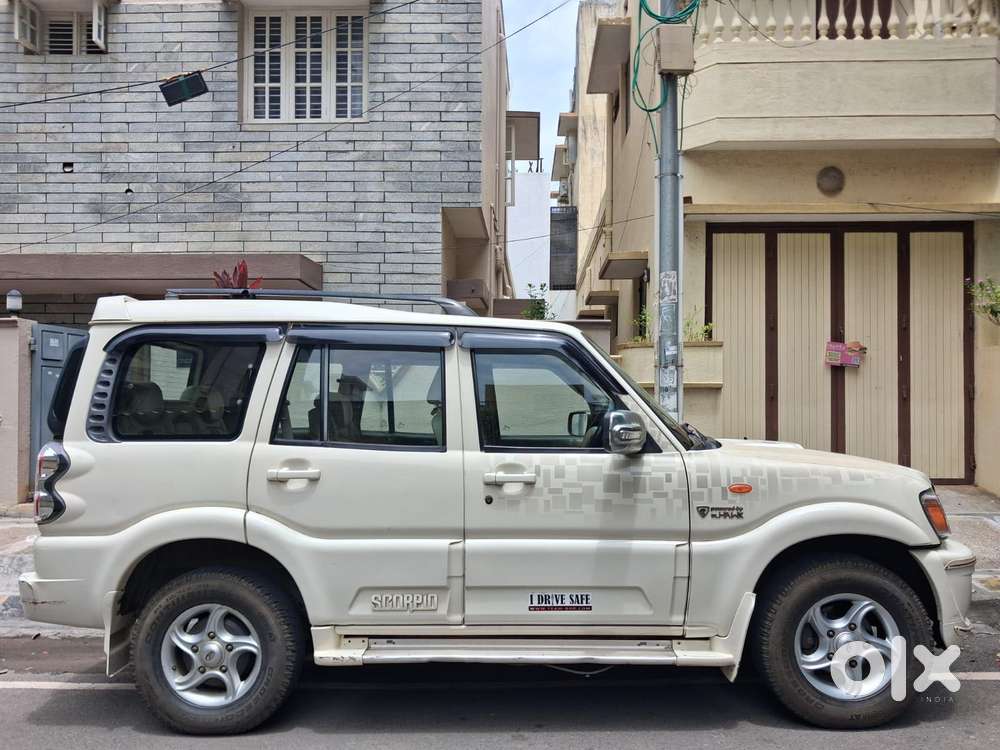 Mahindra Scorpio VLX 2WD AIRBAG BSIII, 2009, Diesel