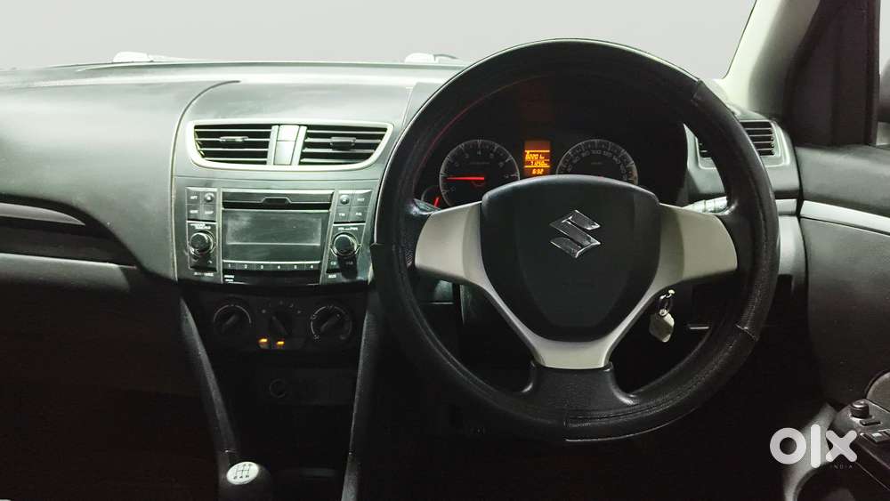 Maruti Suzuki Swift Vxi, 2017, Petrol