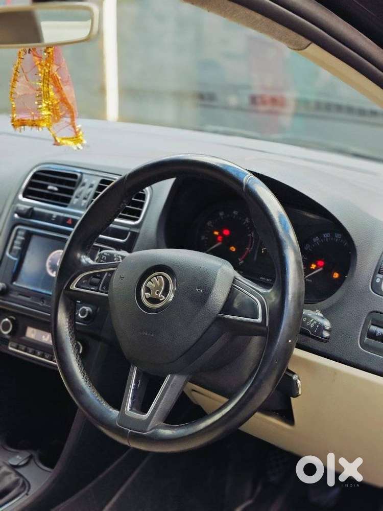 Skoda Rapid [2016-2021] 1.6 Mpi Style Plus, 2018, Petrol