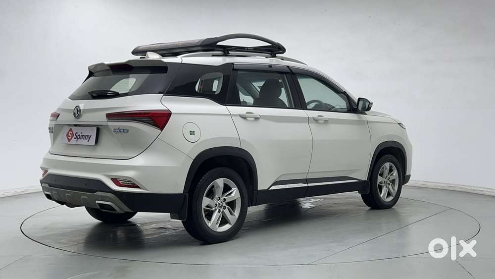 Mg Hector Plus 1.5 Hybrid Super Turbo 7 Str, 2022, Cng & Hybrids