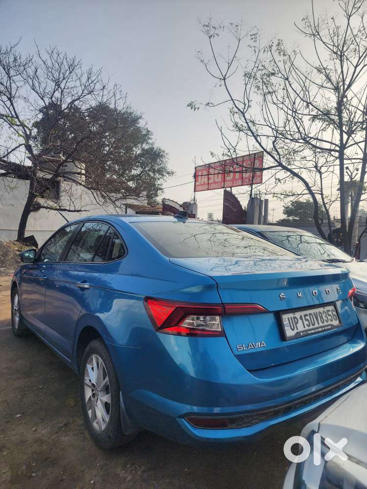 Skoda Slavia 1.0 Tsi Style At, 2022, Petrol