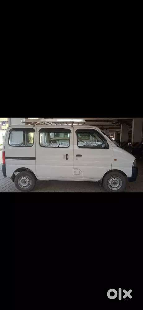 White Colour Eco August 2023 Model