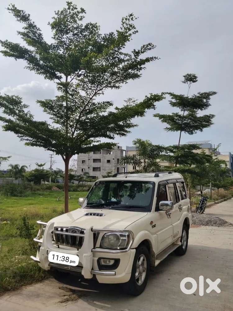 Mahindra Scorpio Classic Diesel 2010