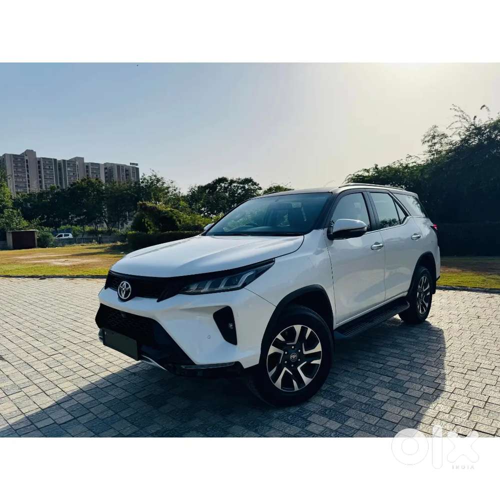 Toyota Fortuner Legender 2024 Diesel 30000 Km Driven
