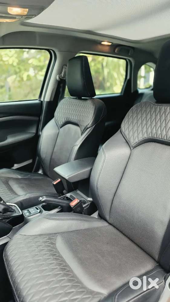 Maruti Suzuki Grand Vitara Alpha +