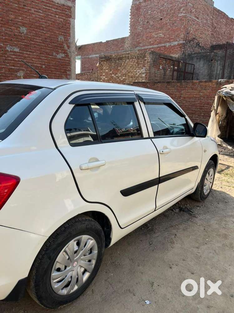 Maruti Suzuki Swift Dzire 2016 Cng & Petrol Well Maintained