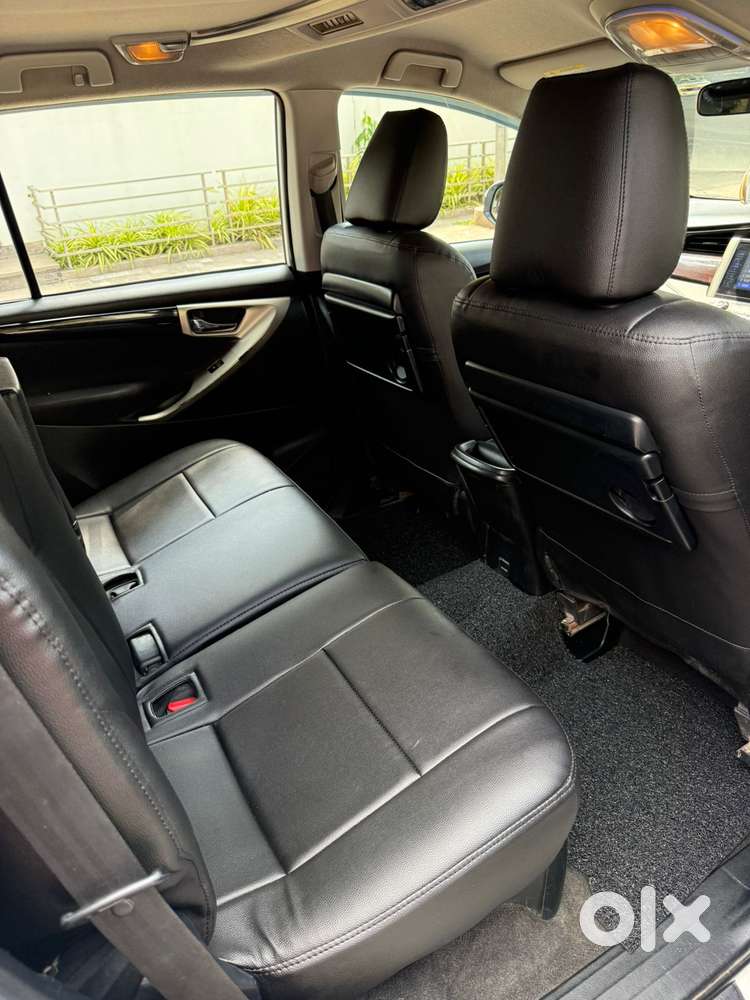 Toyota Innova Crysta 2.4 V, 2017, Diesel