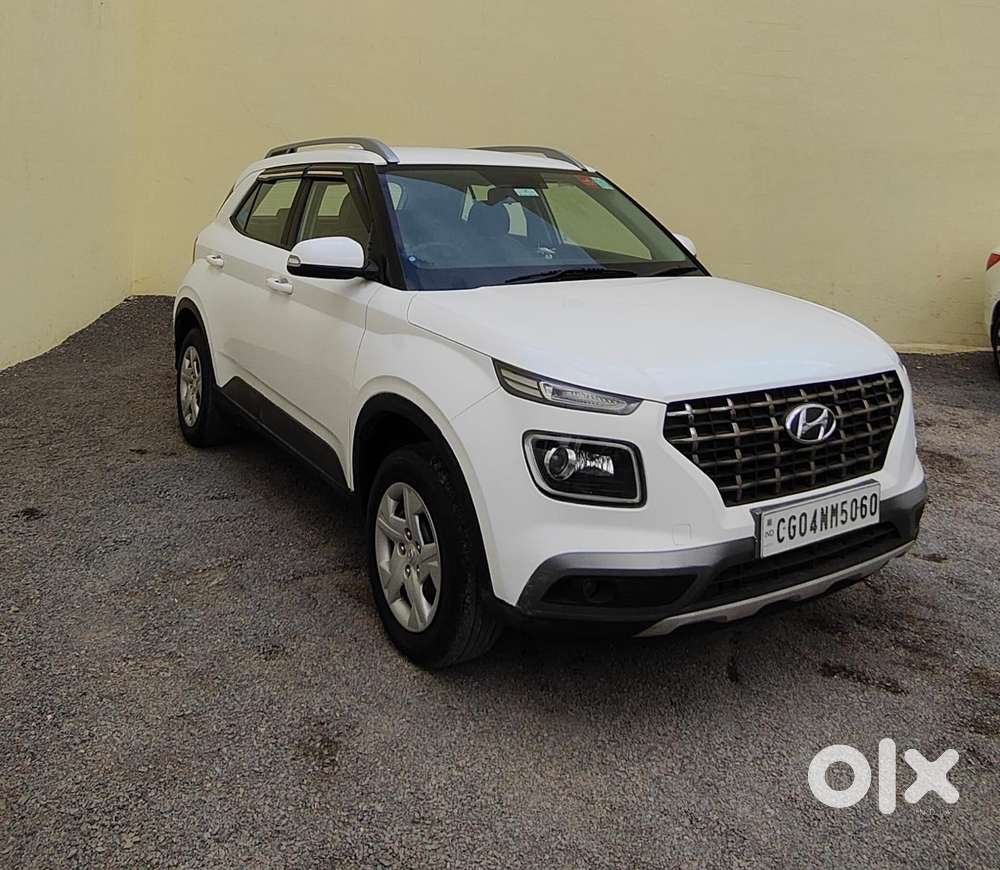 Hyundai Venue S(o) Knight Edition Mt, 2021, Petrol
