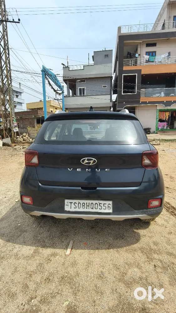 Hyundai Venue 2021 Petrol Good Condition