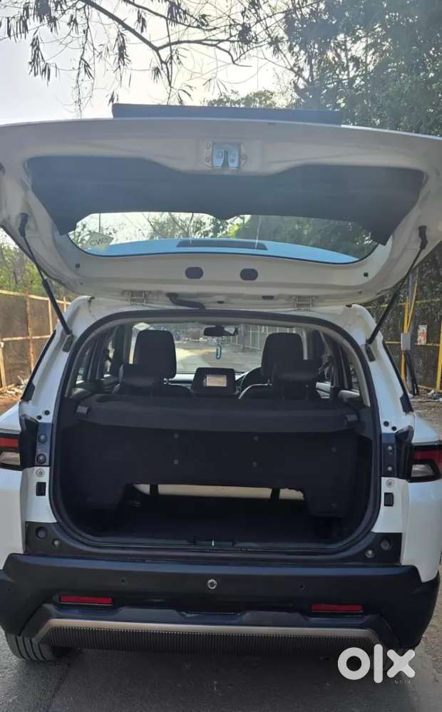 Maruti Suzuki Brezza, 2023, Cng & Hybrids