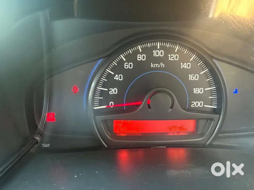 Maruti Suzuki Baleno Sigma 2017