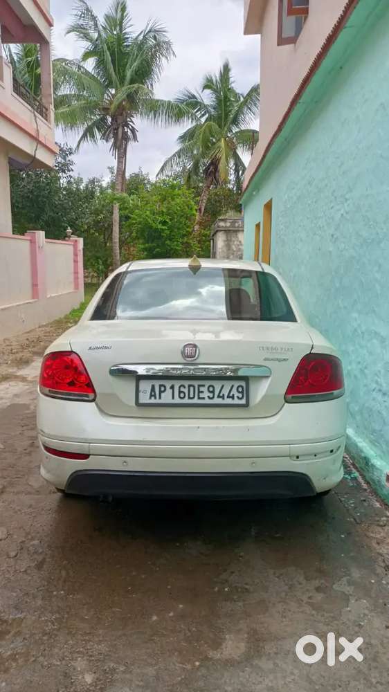 Fiat Linea Emotion 2016 Diesel