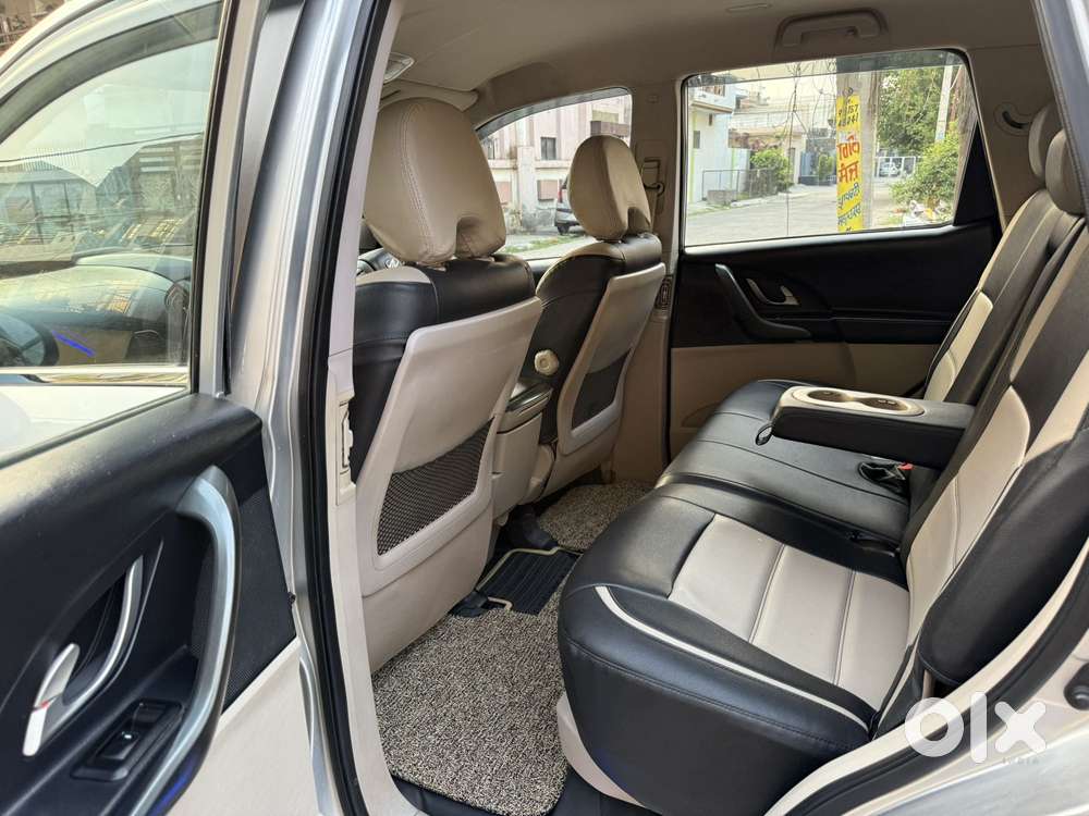 Mahindra Xuv500 W8 2wd, 2018, Diesel