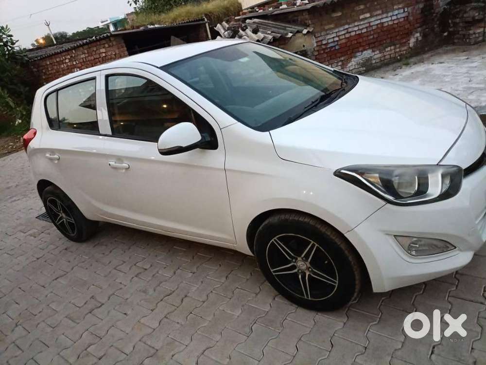 Hyundai I20 2015-2017 Sportz Option 1.4 Crdi, 2012, Diesel