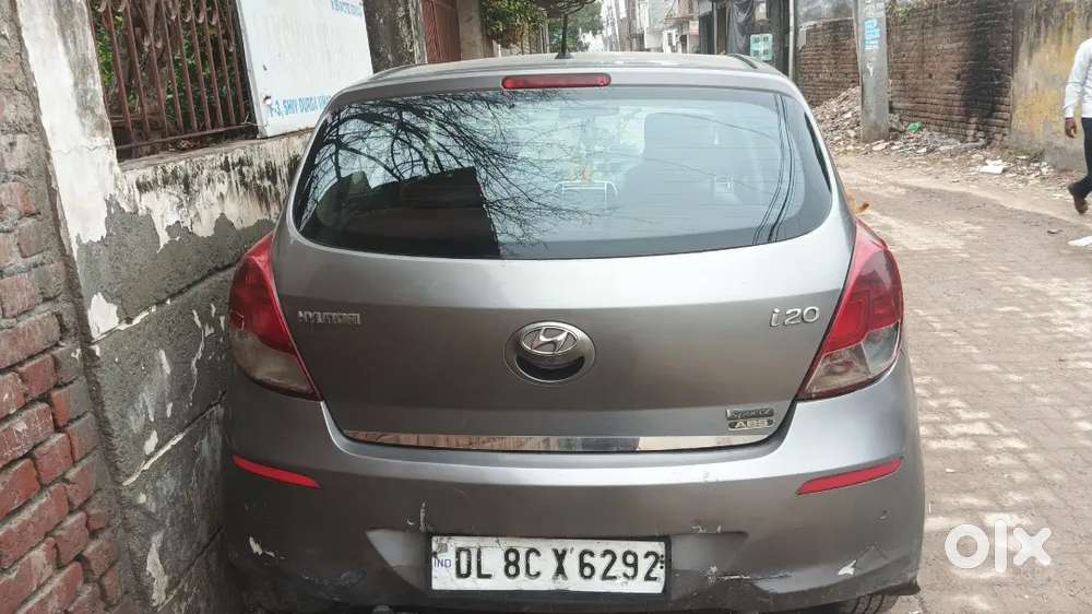 Hyundai I20 2012 Cng & Petrol 95000 Km Driven