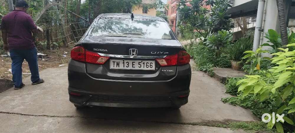 Honda City Hybrid Ehev 2016 Petrol Well Maintained
