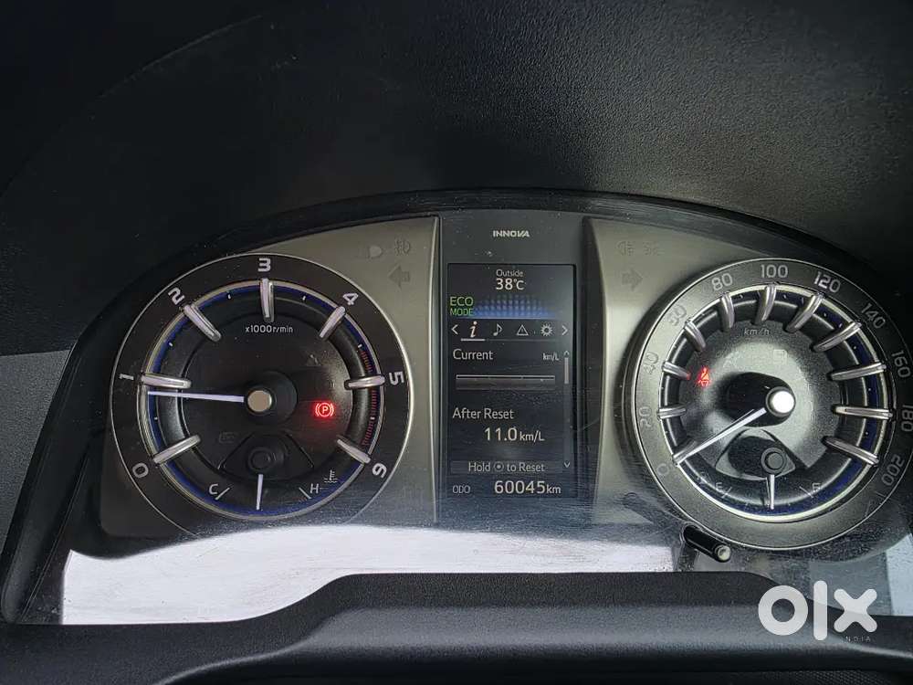 Toyota Innova Crysta 2023 Diesel Well Maintained