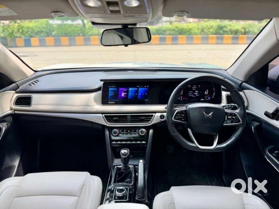Mahindra Xuv700 2.2 Ax 7 Diesel Mt Str, 2021, Diesel
