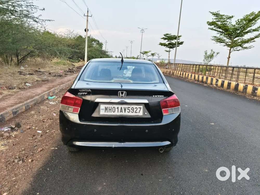 Honda City 2010 Cng & Hybrids 25000 Km Driven Well Maintained Car