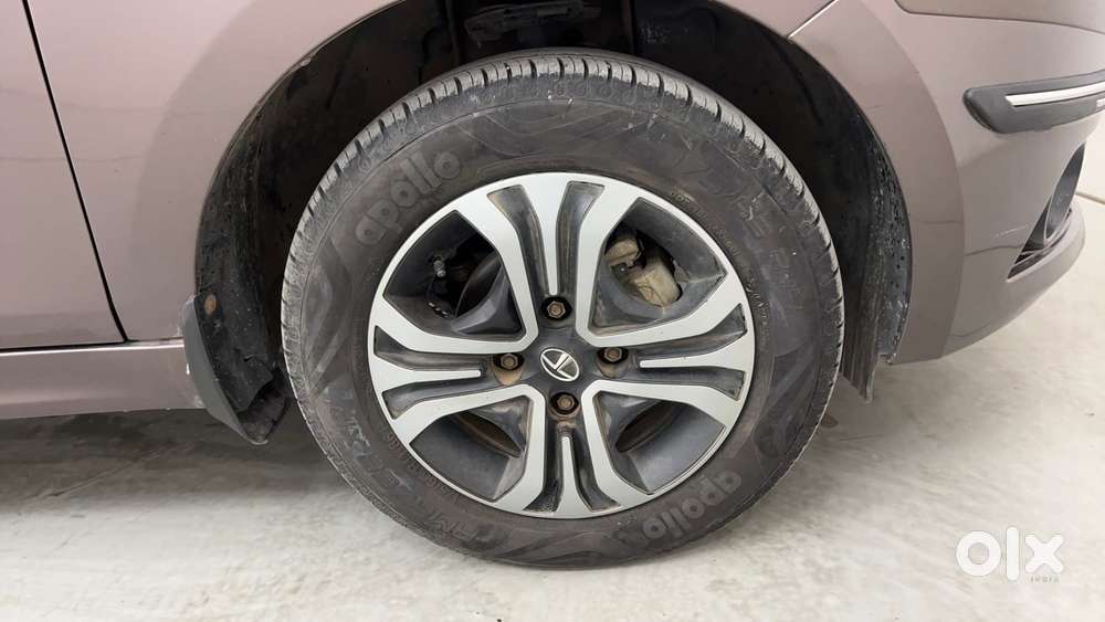 Tata Tiago Xza, 2019, Petrol