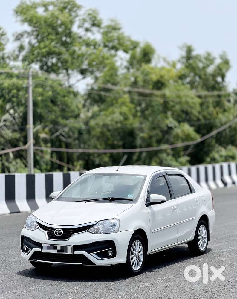 Toyota Etios Vx Limited Edition, 2017, Petrol