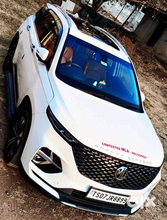 Mg Hector Plus, 2023