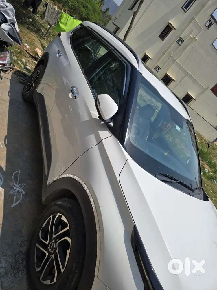 Kia Caren Luxury Plus 7 Seater Imt