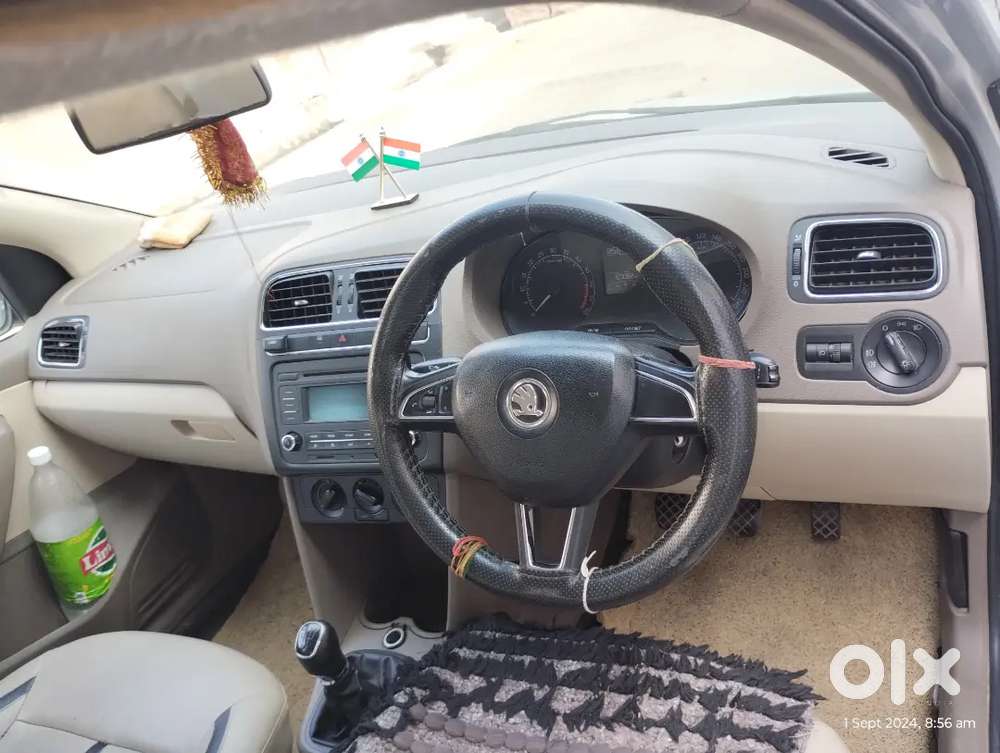 Skoda Rapid Elegance 2015
