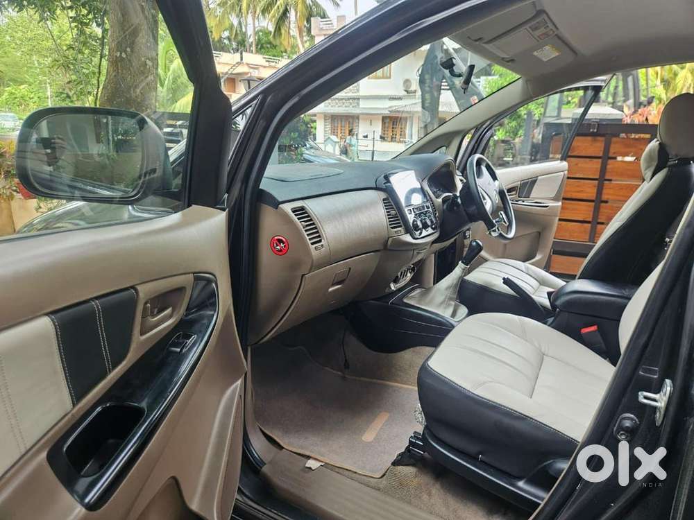 Toyota Innova Diesel 2015