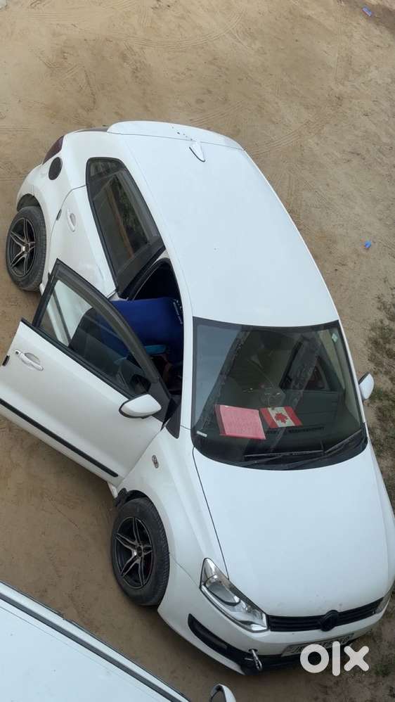 Volkswagen Polo Diesel Manual 2013