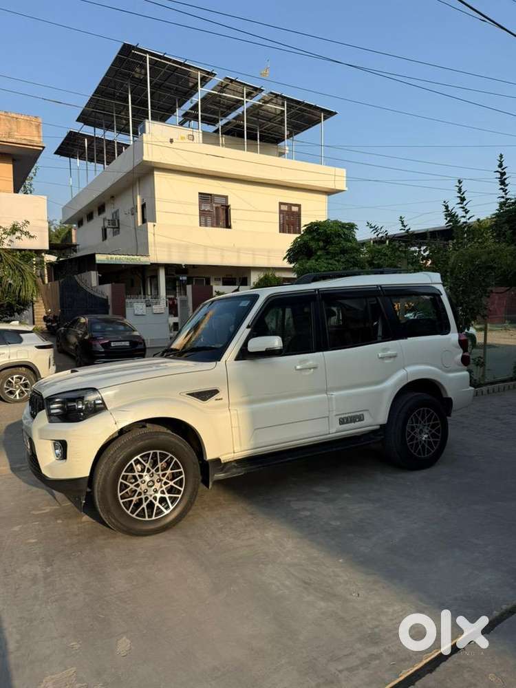 Mahindra Scorpio S11 Bs6