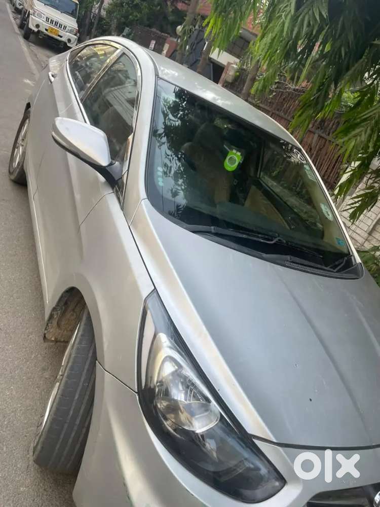 Hyundai Verna 2011 Petrol Manual Very Good Condition