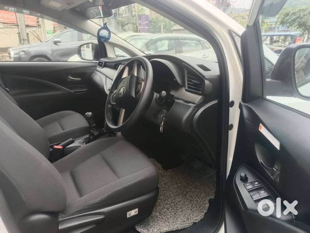 Toyota Innova Crysta 2.4 Gx Mt 8s, 2024, Diesel